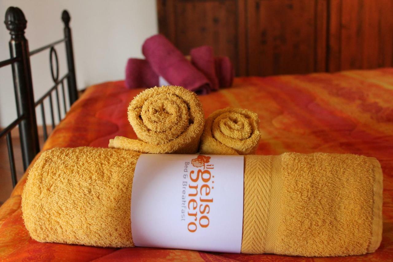 Il Gelso Nero Bed & Breakfast Vittoria Exterior photo