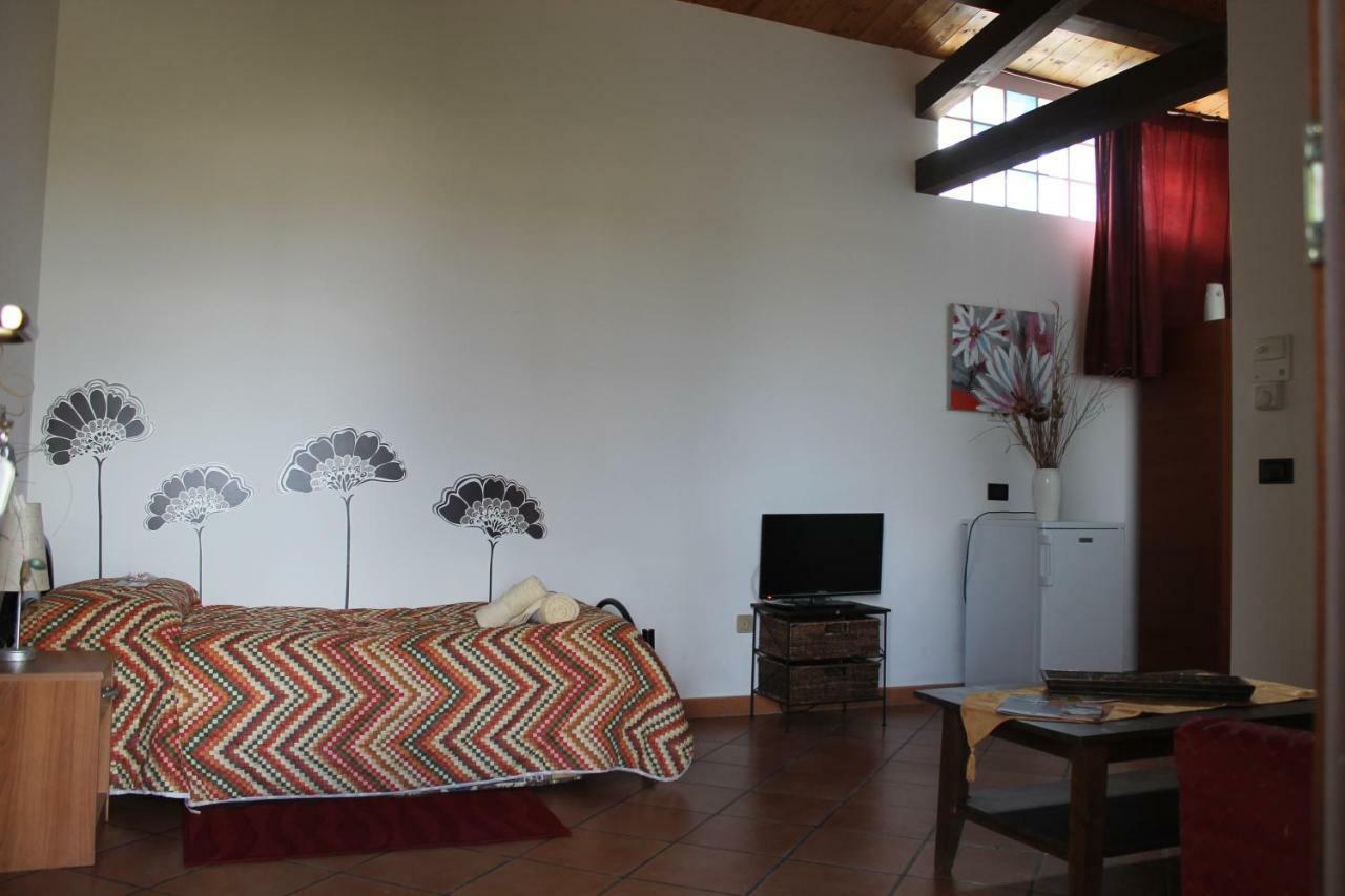 Il Gelso Nero Bed & Breakfast Vittoria Exterior photo