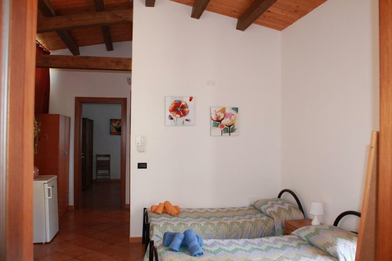Il Gelso Nero Bed & Breakfast Vittoria Exterior photo